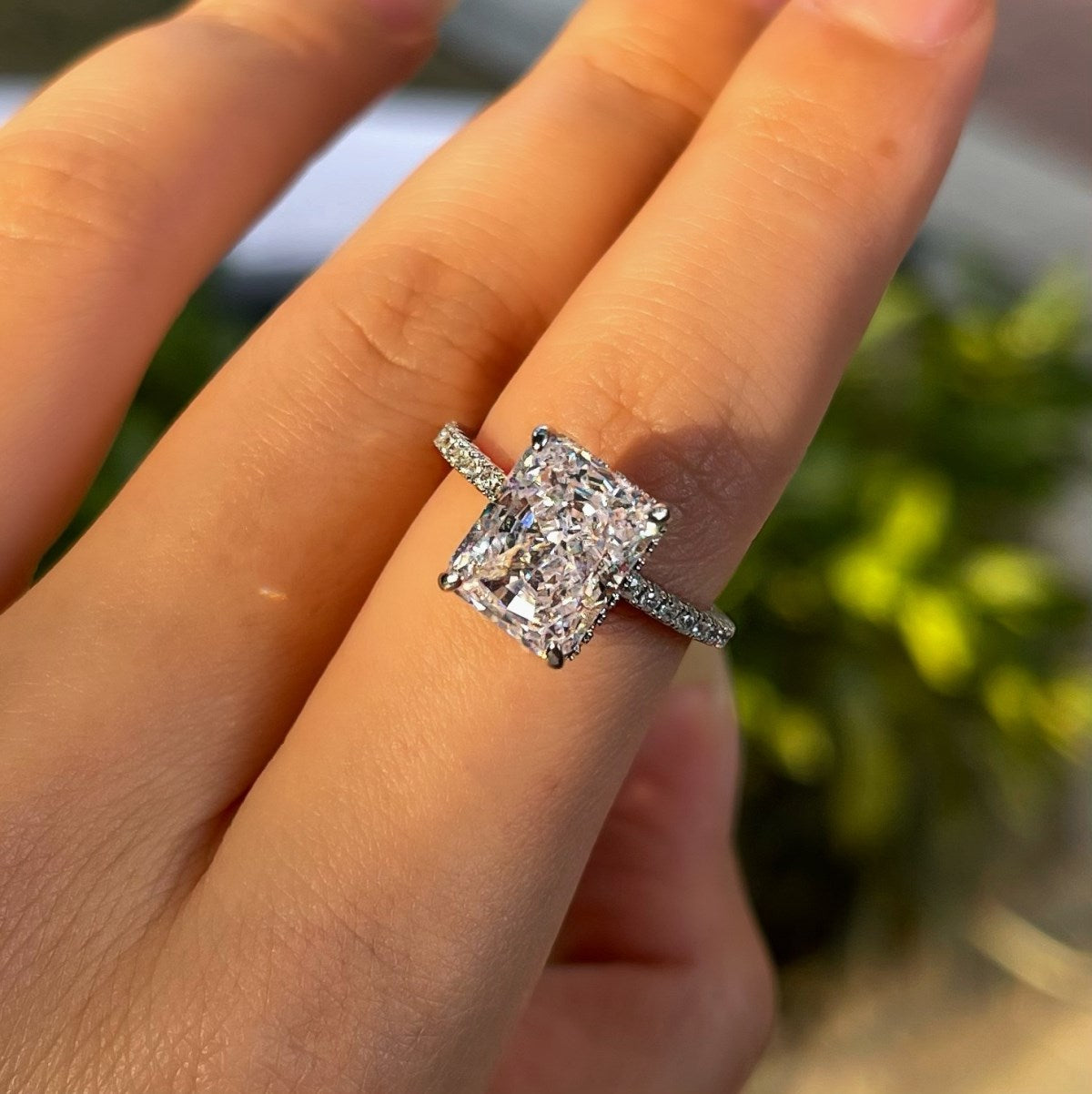 Glossy Benet Ring