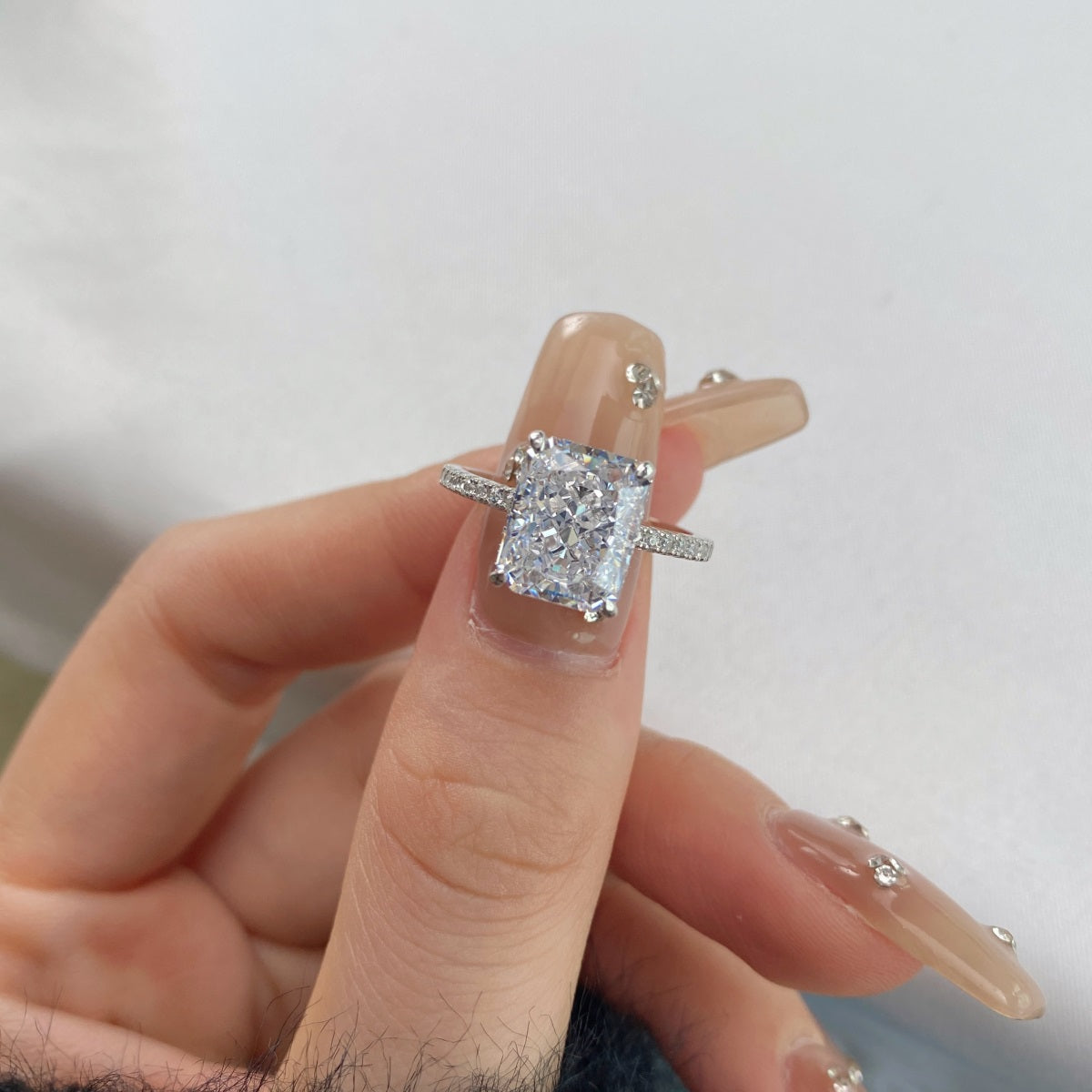 Glossy Benet Ring