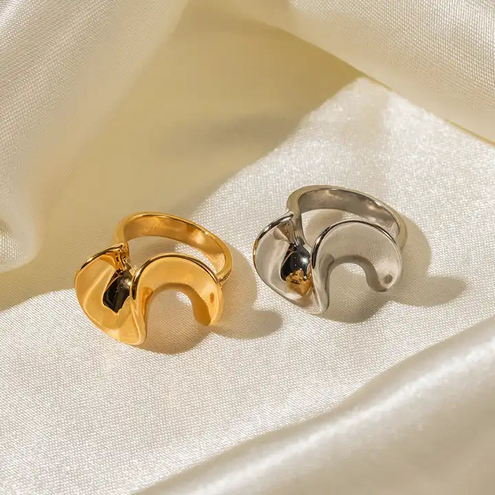 Waverly Ring