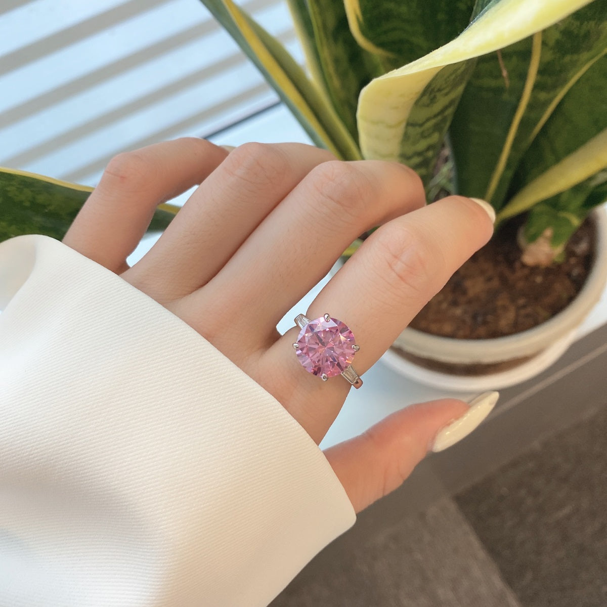 Arabella Ring