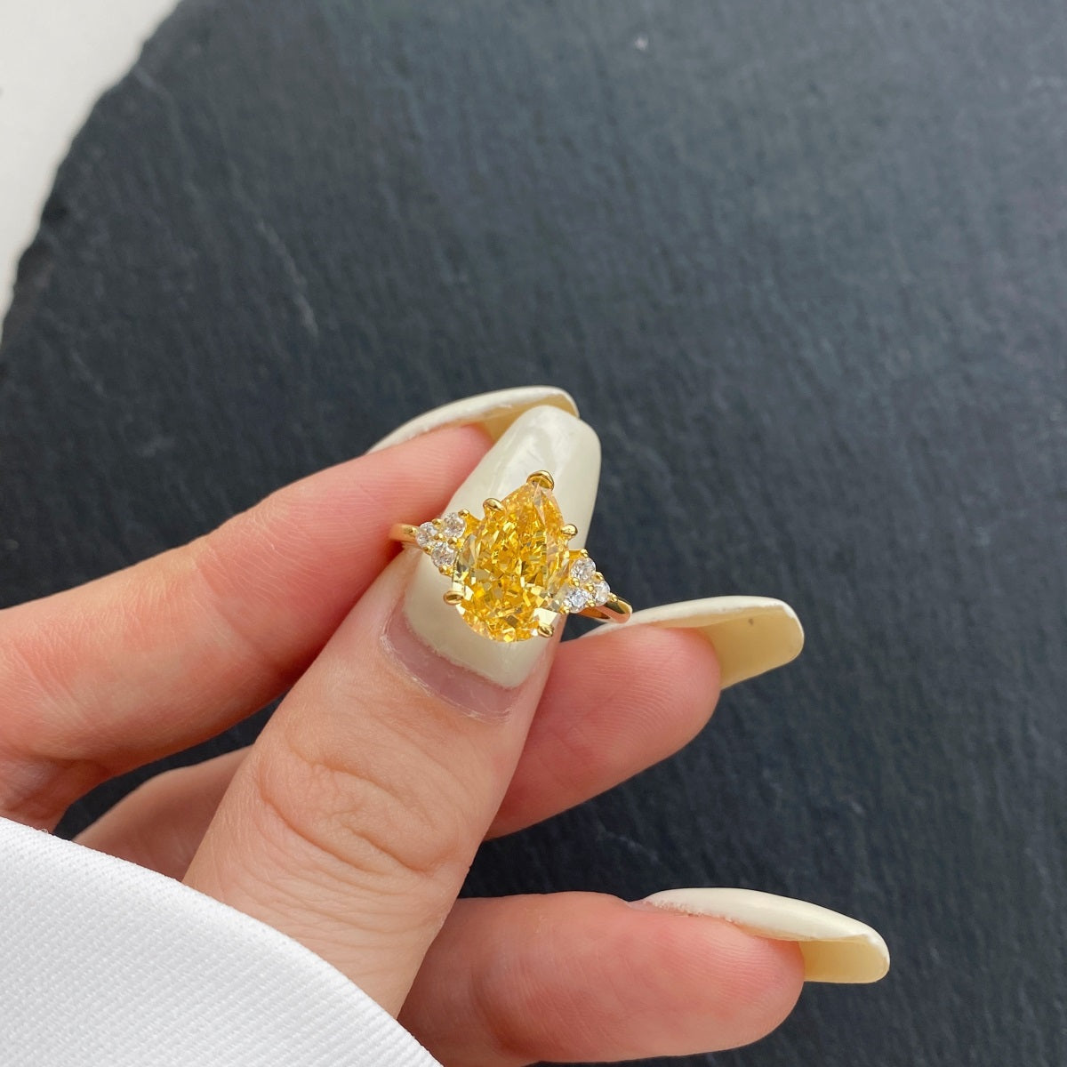 Valaya Ring