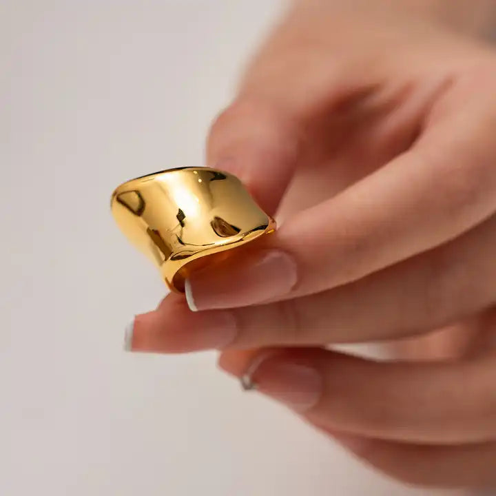 Eriva Ring