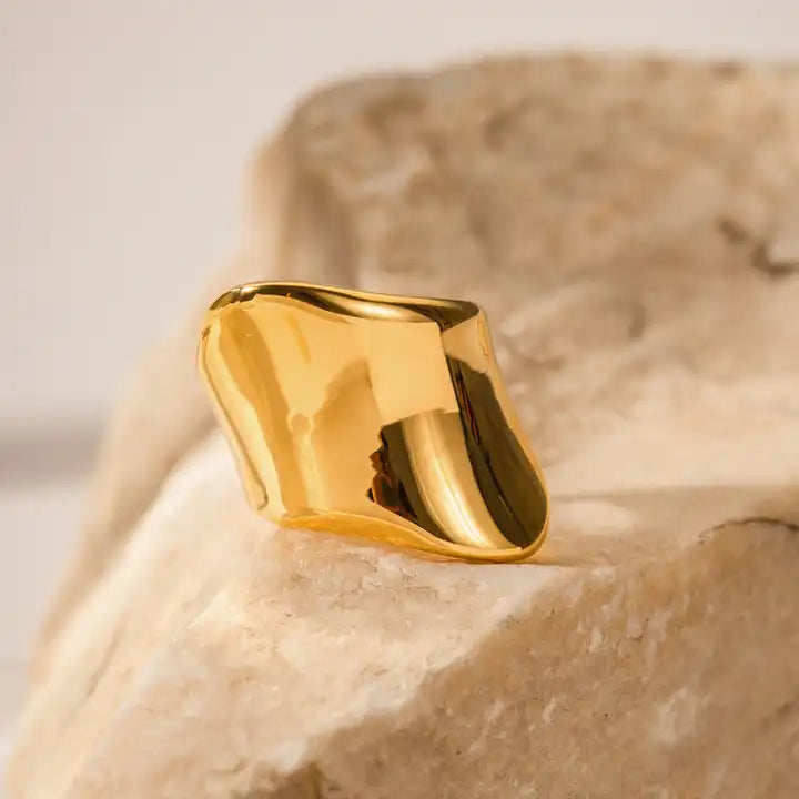 Eriva Ring
